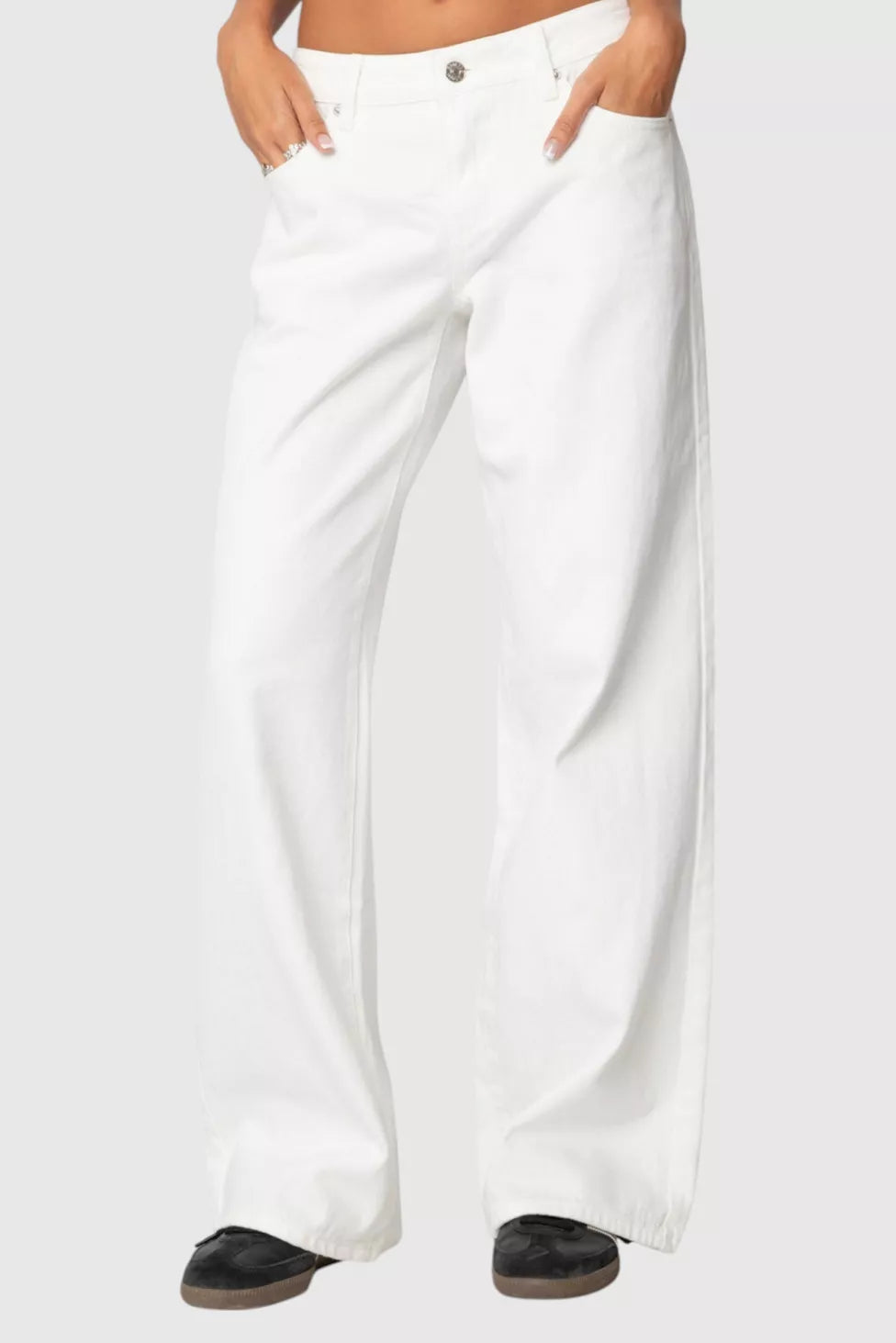 Slouchy Low Rise Jeans